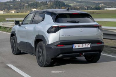 Toyota Urban Cruiser AWD su strada