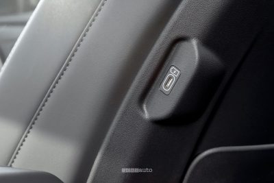 Kia EV5 GT Line porta USB-C nel bagagliaio