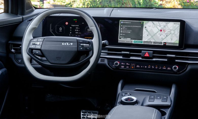 Kia Sportage GT Line plancia abitacolo