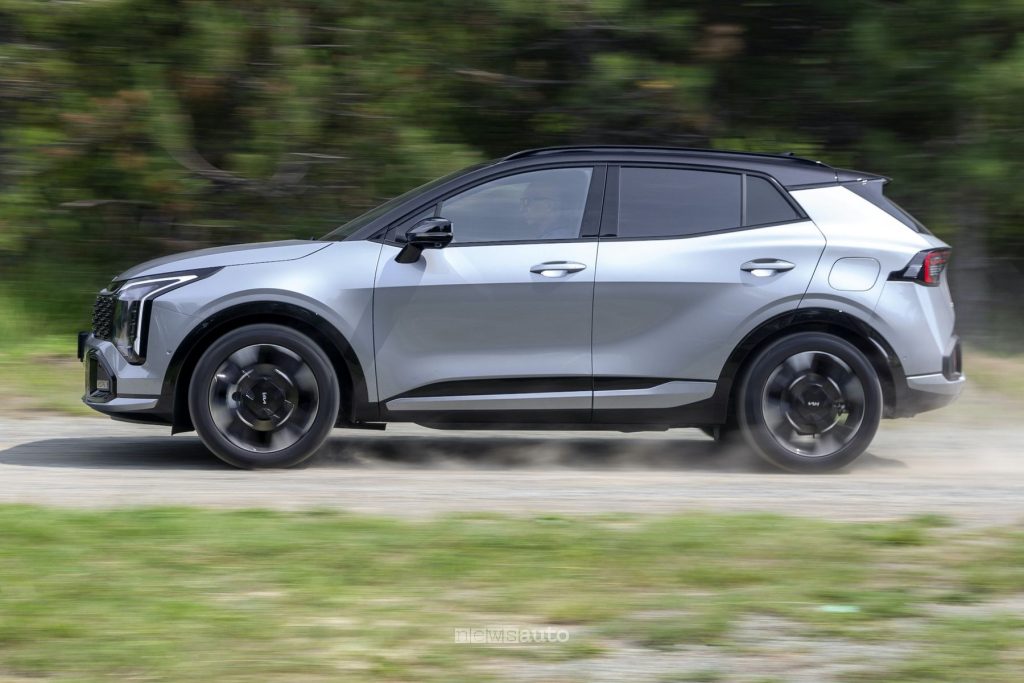 Kia Sportage GT Line sullo sterrato