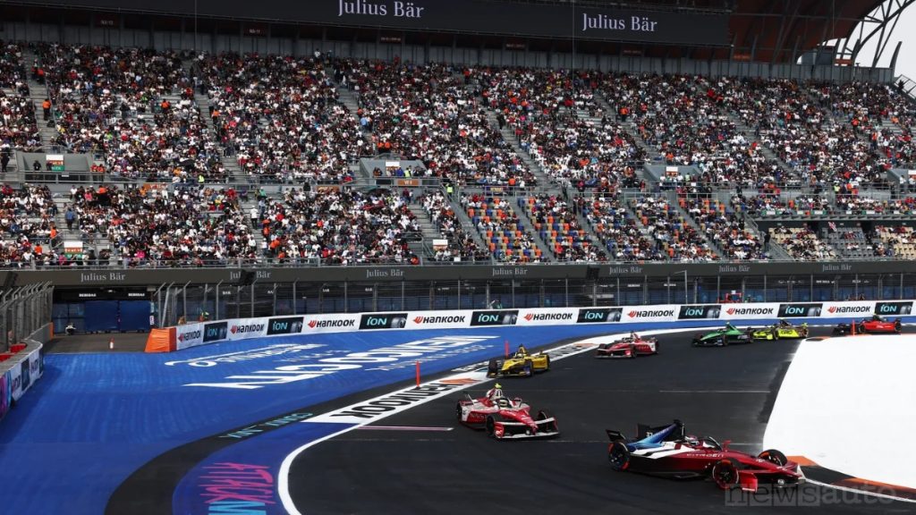 Nick Cassidy leader dell'E-Prix di Formula E a Città del Messico 2026