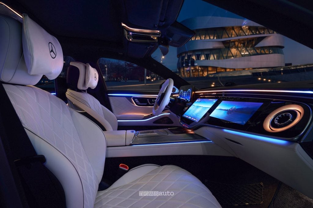 Mercedes-Benz Classe S AMG Line illuminazione dell'abitacolo