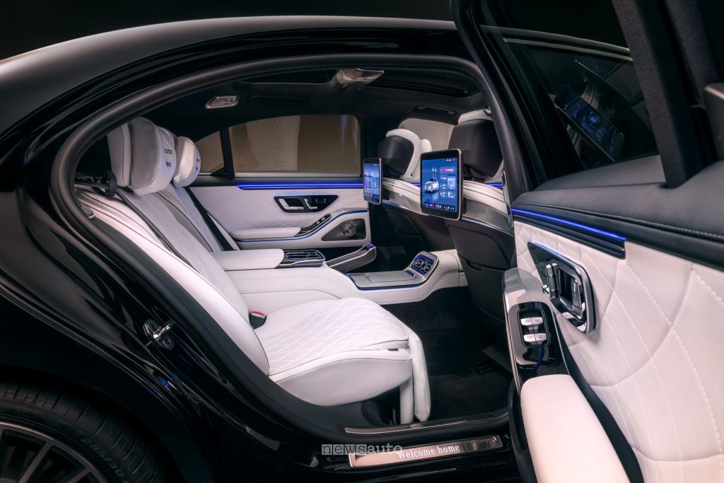 Mercedes-Benz Classe S AMG Line fila sentieri posteriori