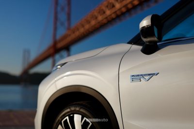 Mitsubishi Outlander PHEV logo carrozzeria