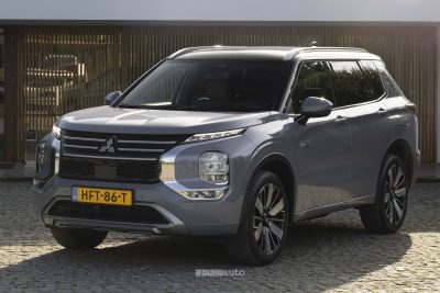 Mitsubishi Outlander PHEV anteriore 3/4
