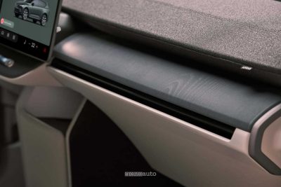 Nuova Volvo EX60 materiale della plancia