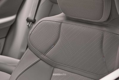 Nuova Volvo EX60 dettagli del sedile anteriore