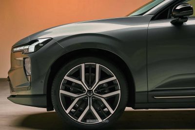 Nuova Volvo EX60 cerchi in lega da 22"