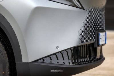 Omoda 7 SHS-P paraurti anteriore