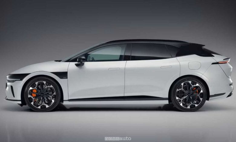 Zeekr 7GT laterale