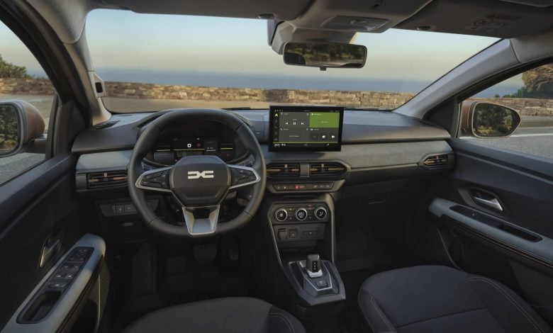 Abitacolo nuova Dacia Sandero Stepway