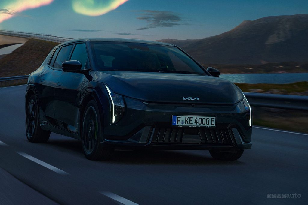 KIA EV4 GT