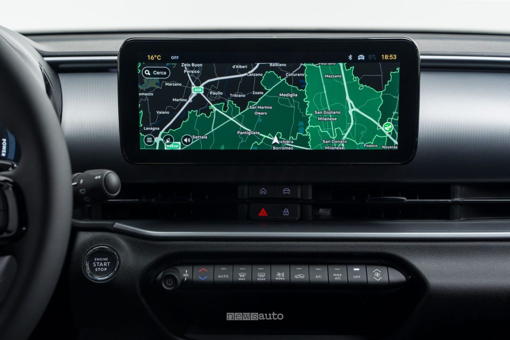 Fiat 600 Sport Milano Cortina display infotainment da 10,25"