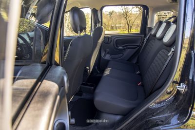 Fiat Pandina Hybrid sedili posteriori abitacolo