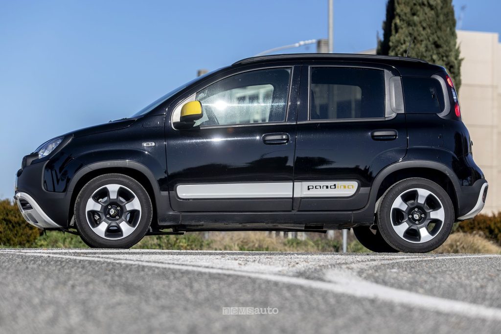 Fiat Pandina Hybrid laterale