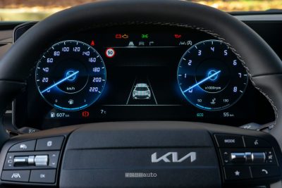 Kia Stonic 2026 display quadro strumenti