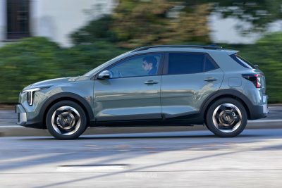 Kia Stonic 2026 su strada