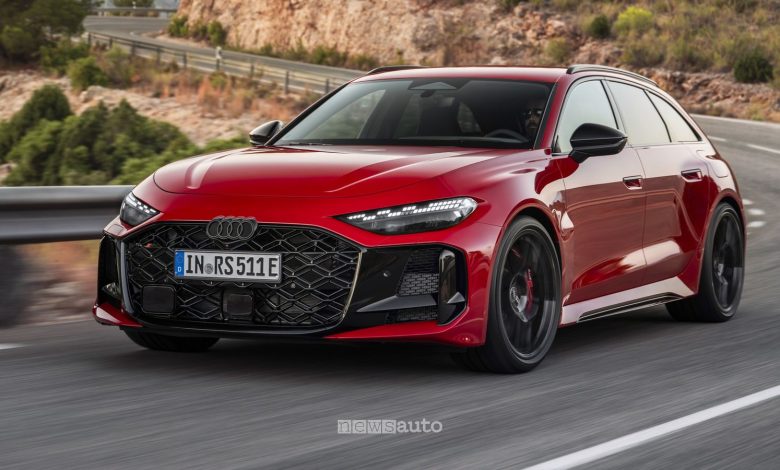 Audi RS 5 Avant su strada