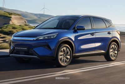 BYD Atto 3 Evo su strada