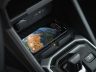 Nuova Dacia Duster hybrid-G 150 4x4 vano per la ricarica wireless dello smartphone