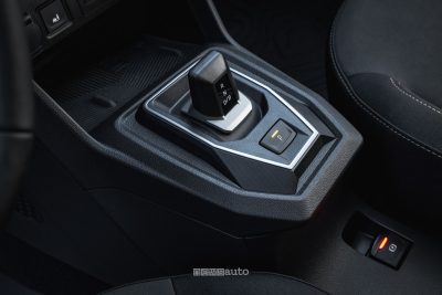 Nuova Dacia Jogger Hybrid 155 leva cambio automatico