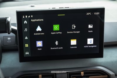 Nuova Dacia Jogger Hybrid 155 infotainment Android Auto