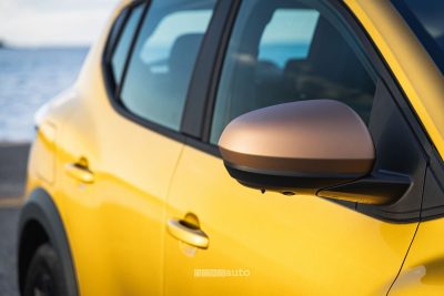 Nuova Dacia Sandero Stepway telecamera nello specchietto laterale