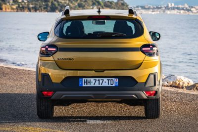 Nuova Dacia Sandero Stepway posteriore
