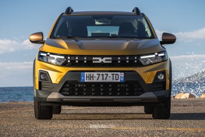 Nuova Dacia Sandero Stepway frontale