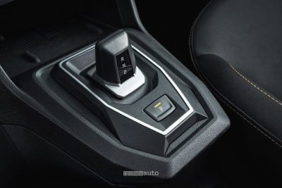 Nuova Dacia Sandero Stepway leva del cambio automatico