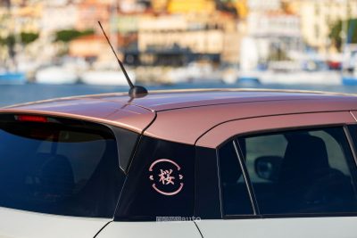 Suzuki Swift Sakura ideogramma giapponese del fiore di ciliegio