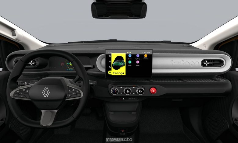 Renault Twingo E-Tech Electric Evolution plancia abitacolo