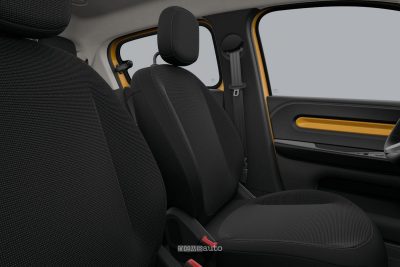 Renault Twingo E-Tech Electric Evolution sedili anteriori abitacolo