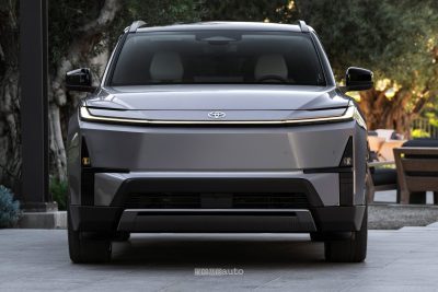 Toyota Highlander EV frontale