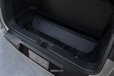 Toyota Highlander EV vano nel bagagliaio posteriore