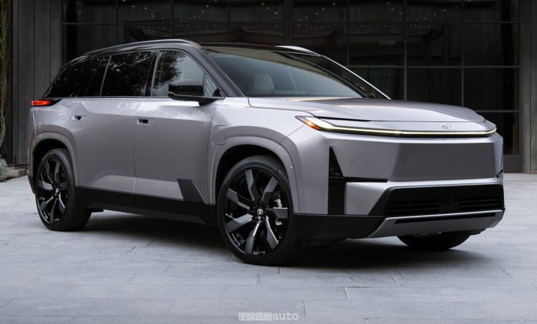 Toyota Highlander EV anteriore 3/4