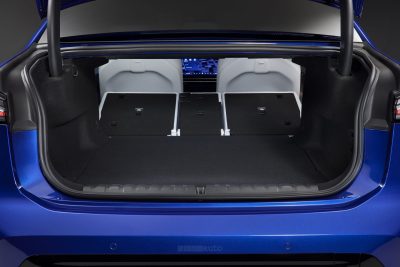 BMW i3 50 xDrive bagagliaio