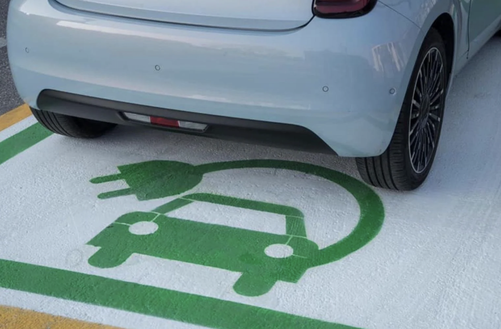 L'Unione Europea corre ai ripari con il Made in UE a protezione delle auto elettriche prodotte nel continente