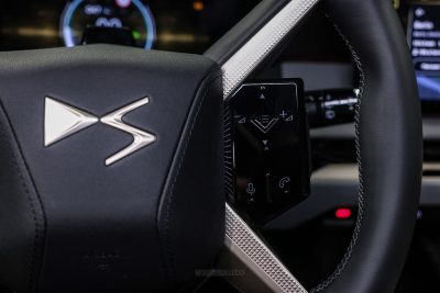 DS N°7 comandi audio sul volante