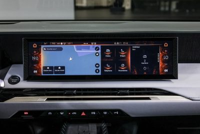 DS N°7 navigatore display infotainment da 16”