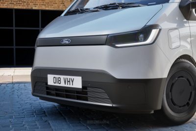 Ford Transit City L2H2 paraurti e fari anteriori