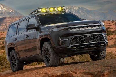 Jeep Grand Wagoneer Commander Concept