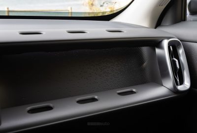 Leapmotor B10 REEV Hybrid rivestimento della plancia