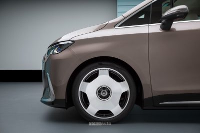 Mercedes-Benz VLE cerchi da 22"