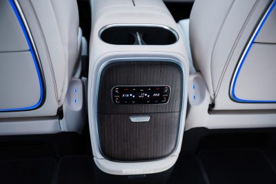Mercedes-Benz VLE comandi del clima nella fila posteriore