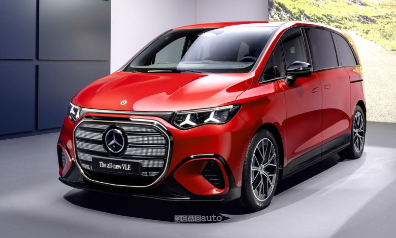 Mercedes-Benz VLE anteriore 3/4