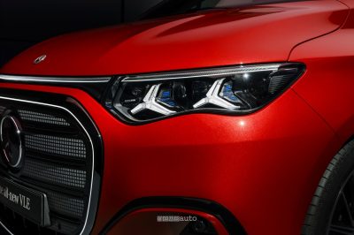 Mercedes-Benz VLE faro anteriore