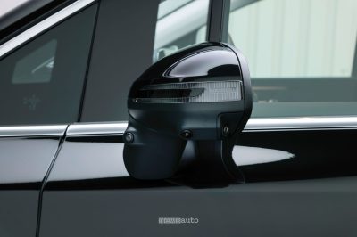 Mercedes-Benz VLE telecamere nello specchietto laterale