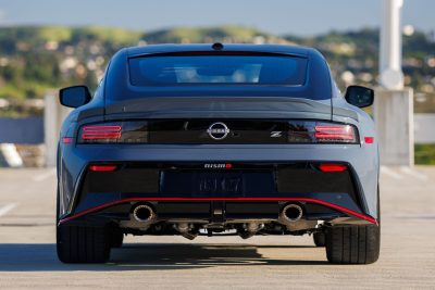 Nissan Z Nismo posteriore 3/4