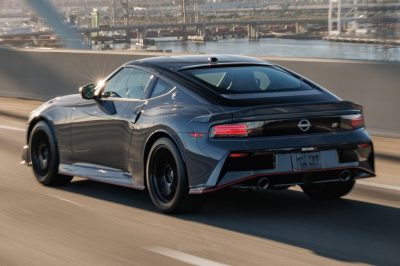 Nissan Z Nismo su strada